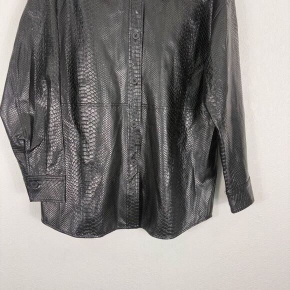 Babaton Aritzia Black Snakeskin Faux Leather Button Up Shirt Jacket Women's Size - Picture 4 of 10
